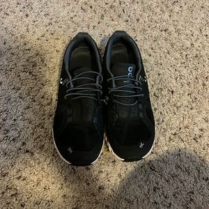 Black and white on cloud sneakers